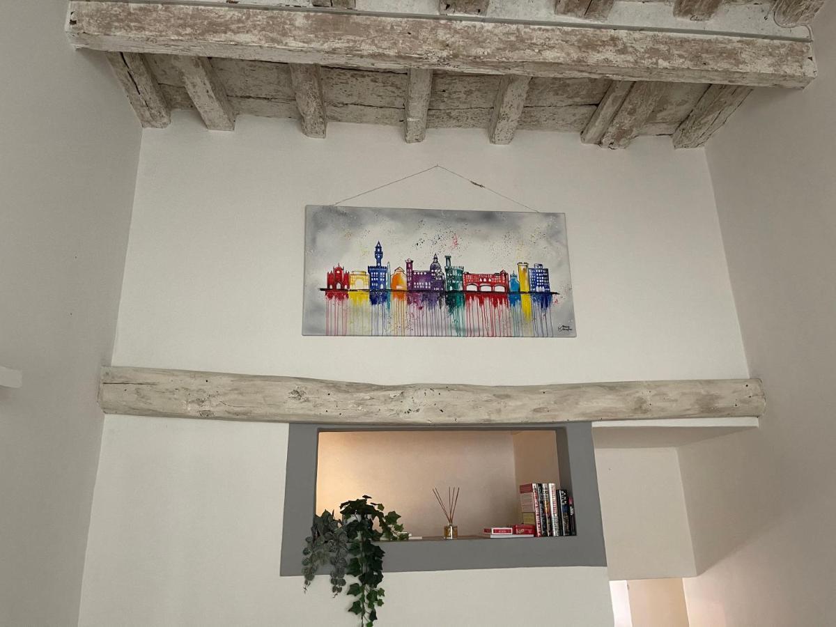 Unique And Antique Apartment Firenze Bagian luar foto