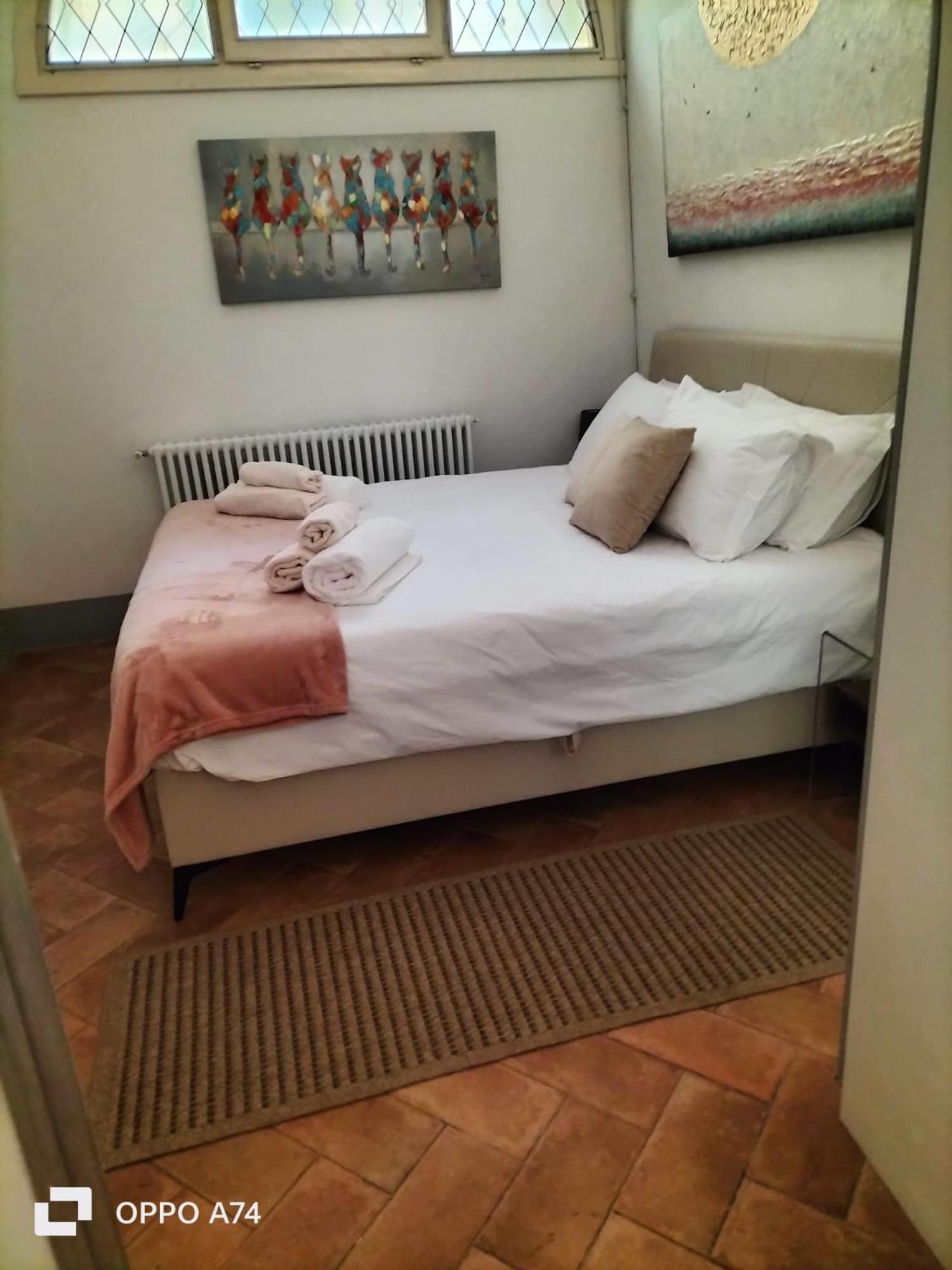 Unique And Antique Apartment Firenze Bagian luar foto